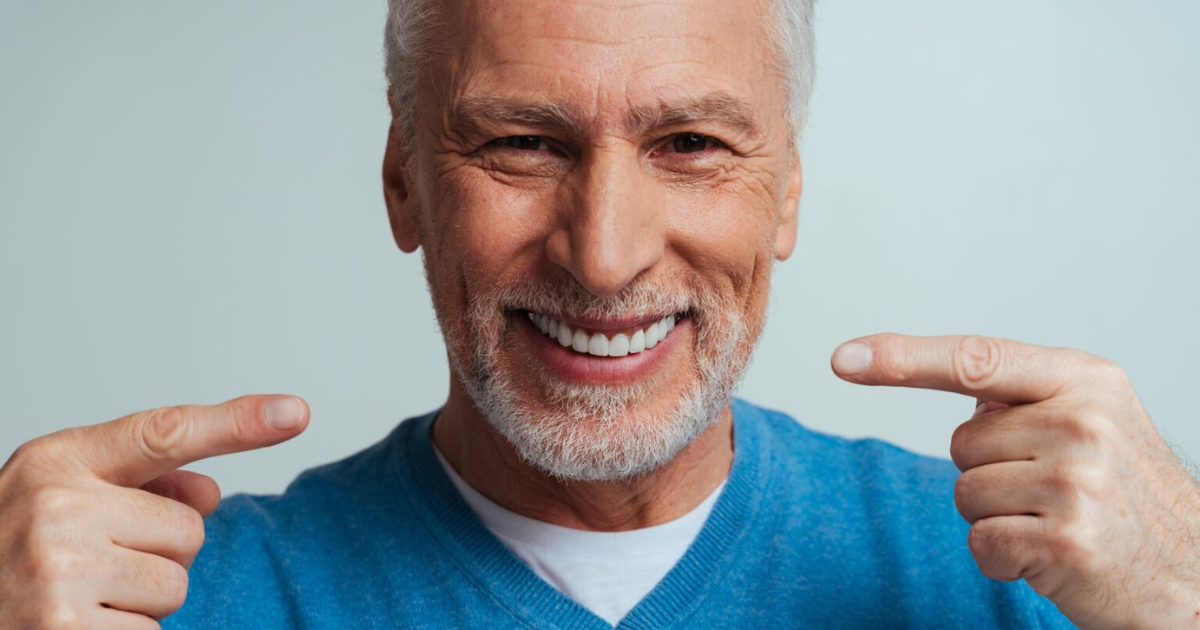 slightly chipped tooth — featured image