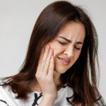 when can i eat after tooth extraction — featured image